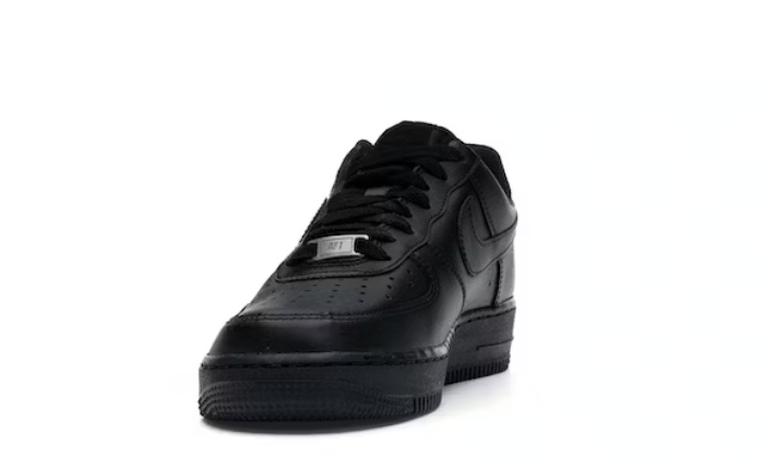 Nike 07 Nere